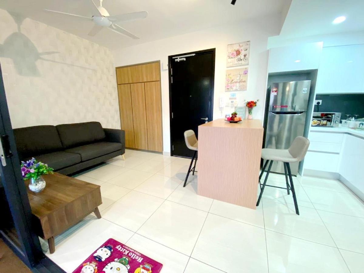 Almas Suites Puteri Harbour Nusajaya  Dış mekan fotoğraf