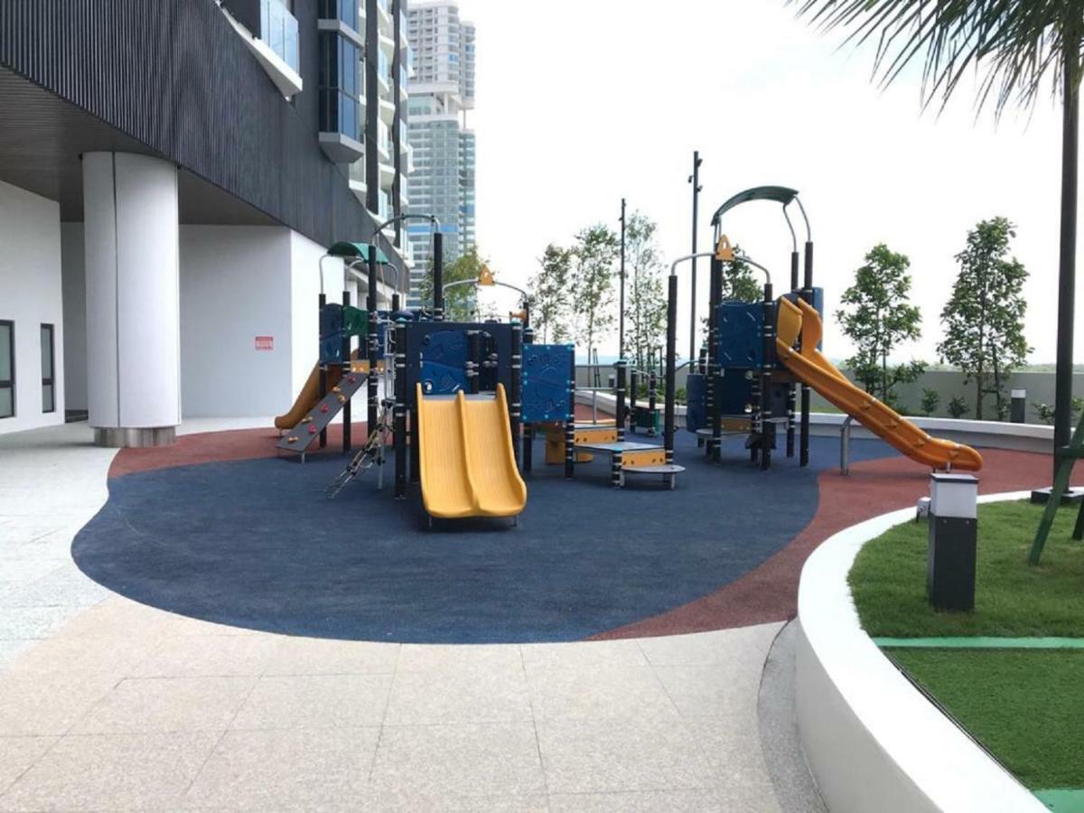 Almas Suites Puteri Harbour Nusajaya  Dış mekan fotoğraf