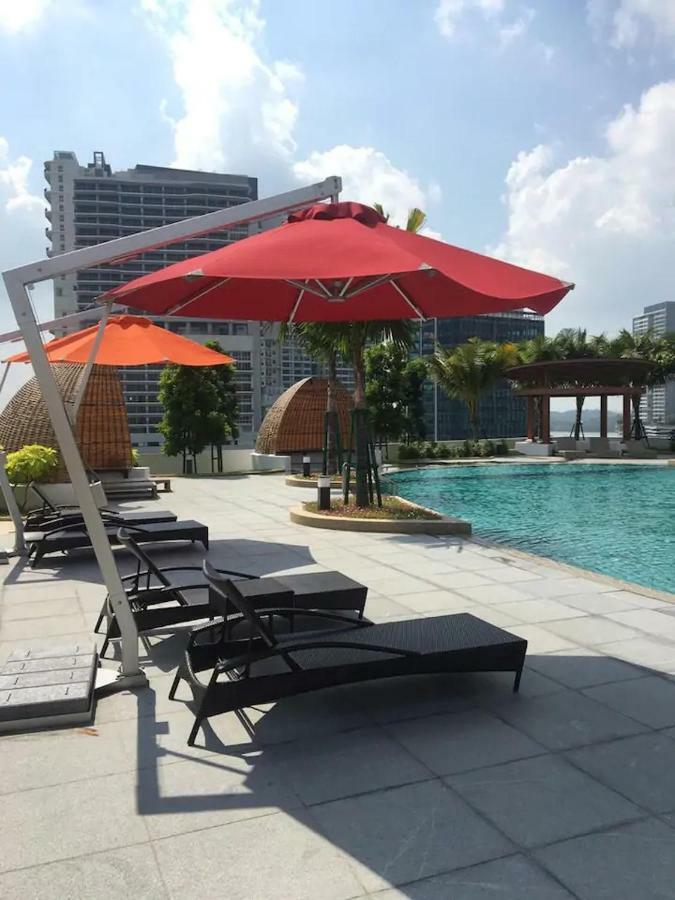Almas Suites Puteri Harbour Nusajaya  Dış mekan fotoğraf